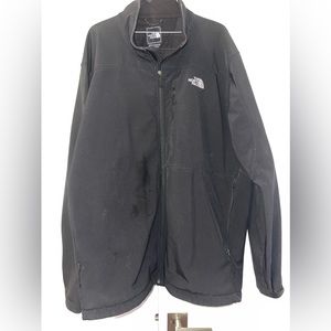 The North Face Men’s Canyonlands Full-Zip Fleece lines jacket